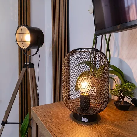 1-bedroom With Free Private Parking Lägenhet