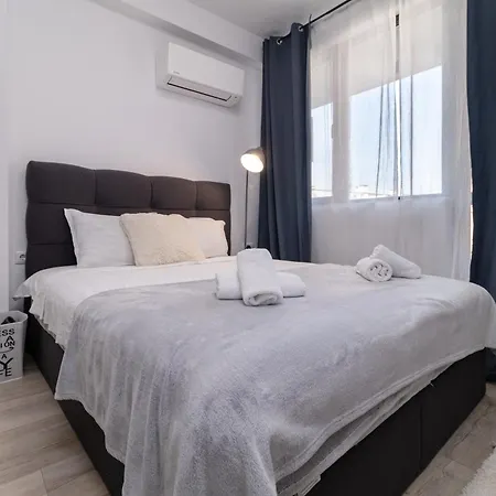 1-bedroom With Free Private Parking Апартамент Пловдив