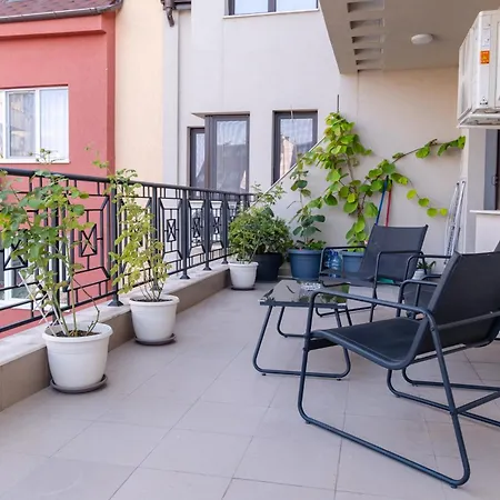 1-bedroom With Free Private Parking Пловдив