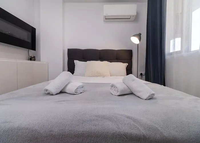 Lägenhet 1-bedroom With Free Private Parking Plovdiv