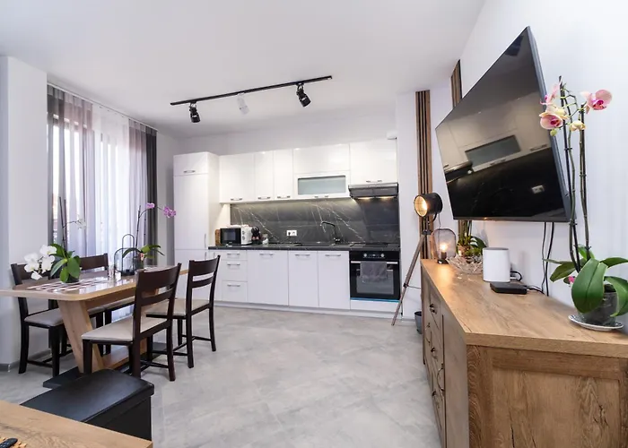 Lägenhet 1-bedroom With Free Private Parking *