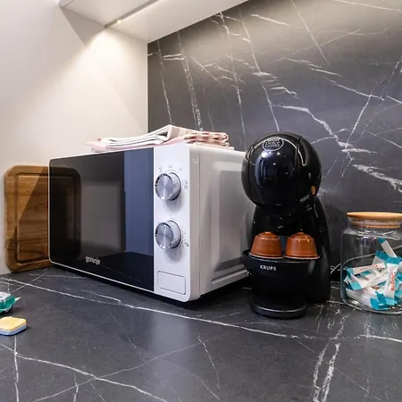 1-bedroom With Free Private Parking Appartement *