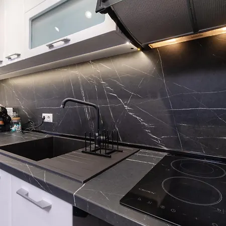 1-bedroom With Free Private Parking Appartement *