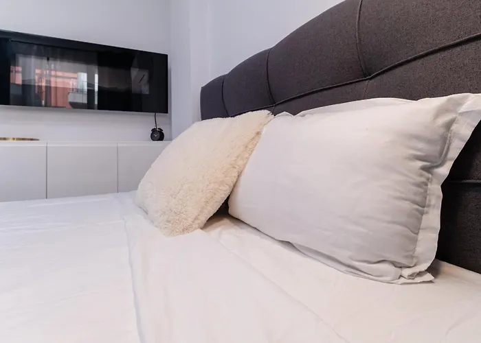 1-bedroom With Free Private Parking 公寓 *