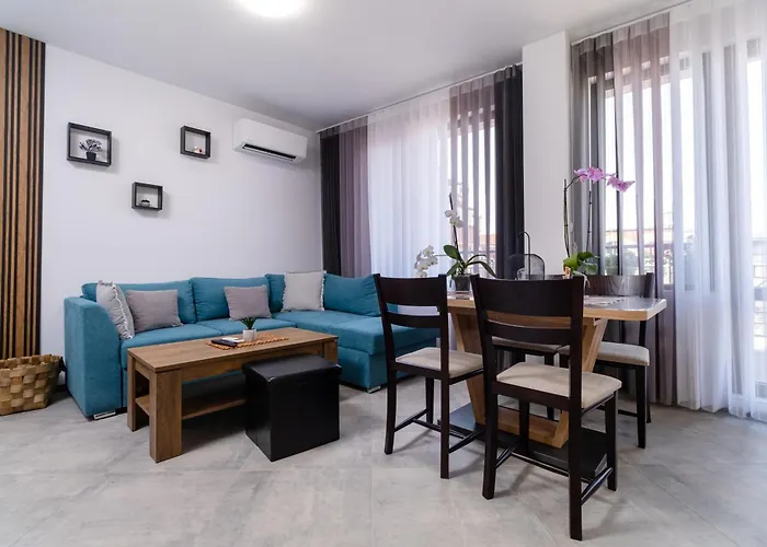 1-bedroom With Free Private Parking