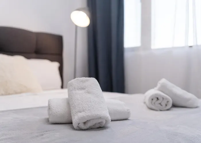 公寓 1-bedroom With Free Private Parking